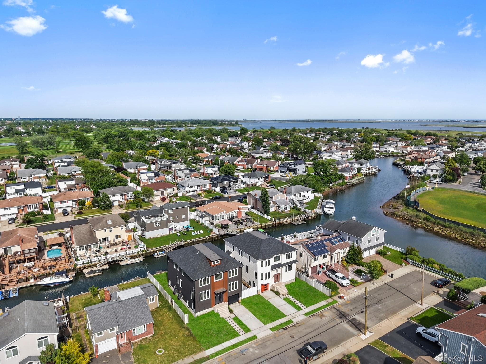 3453 Ocean Avenue thumbnail 19