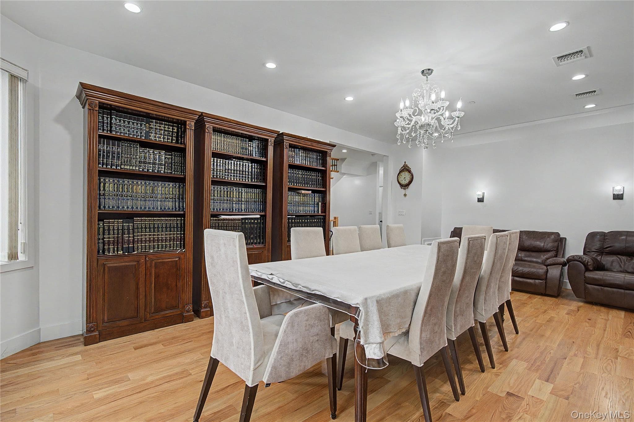 151 Blauvelt RD Unit: 214 thumbnail 4