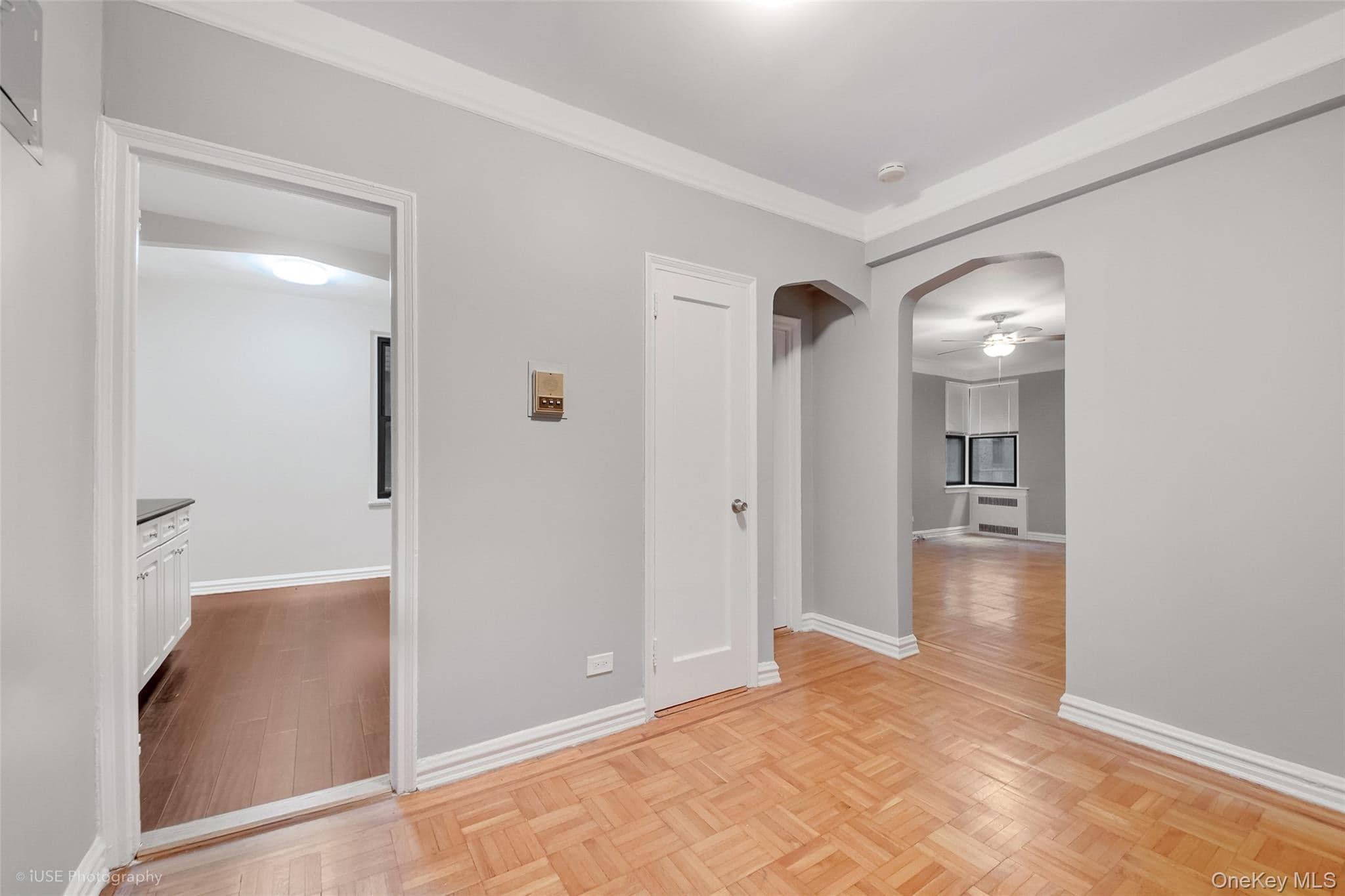 41-09 41st Street Unit: 1A thumbnail 6