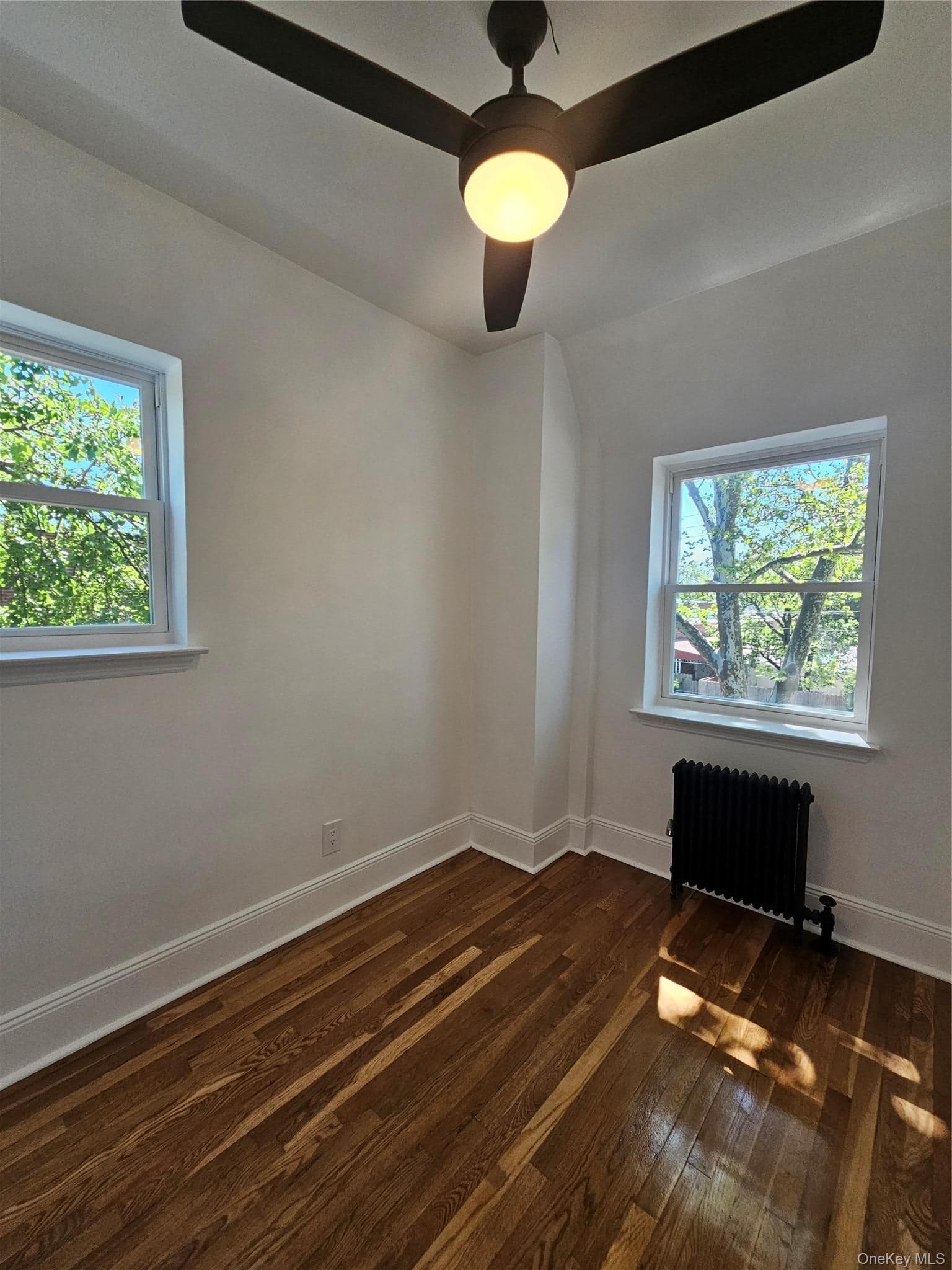 455 E 43rd Street thumbnail 10