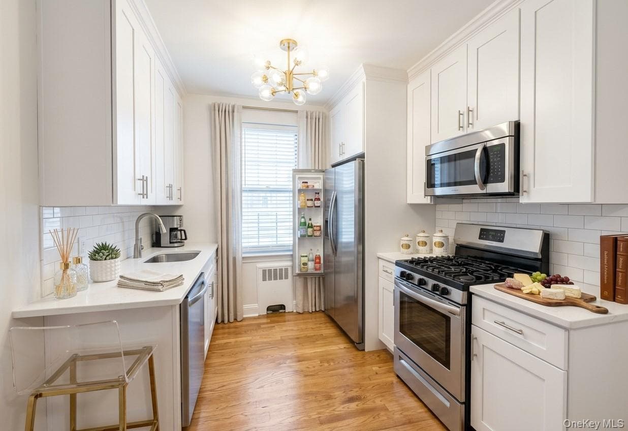 3840 Greystone Avenue Unit: 5M thumbnail 2
