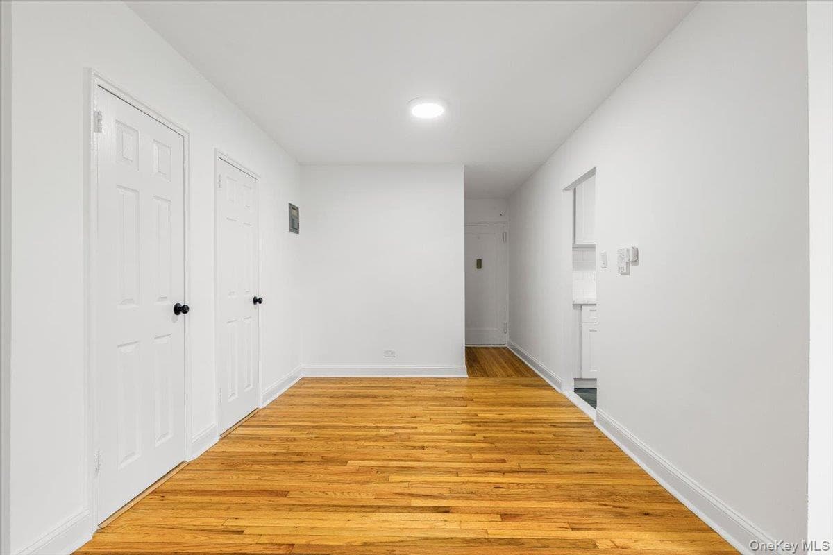 5645 Netherland Avenue Unit: 5C thumbnail 7