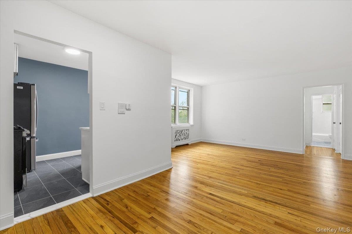 5645 Netherland Avenue Unit: 5C thumbnail 9