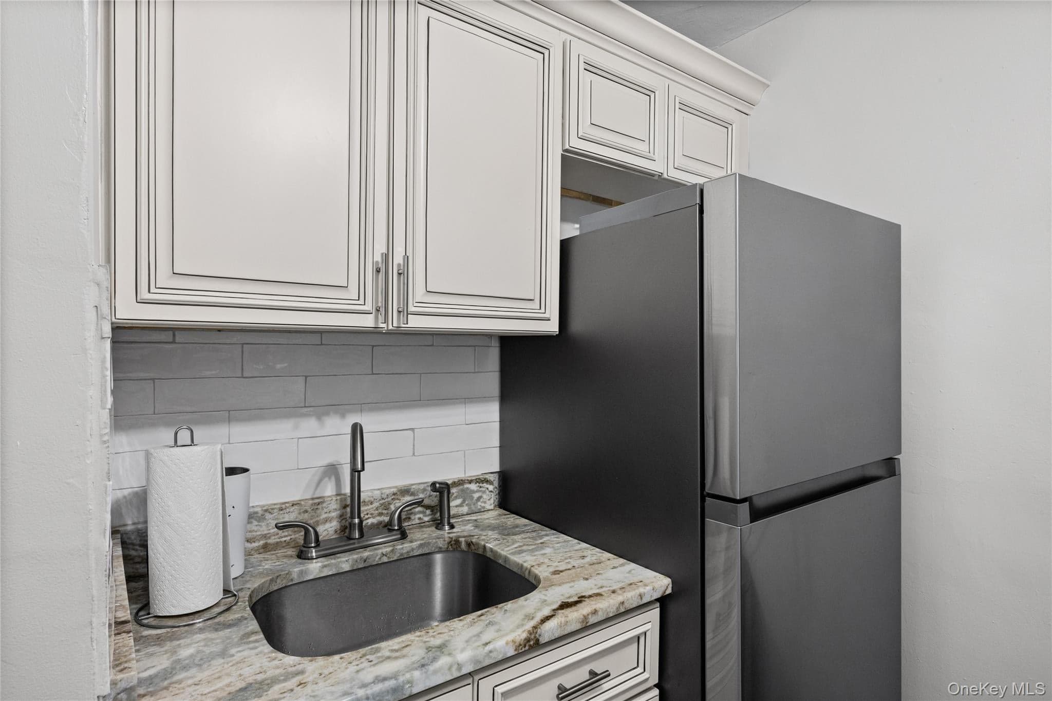 1 Birchwood Court Unit: 1B thumbnail 11
