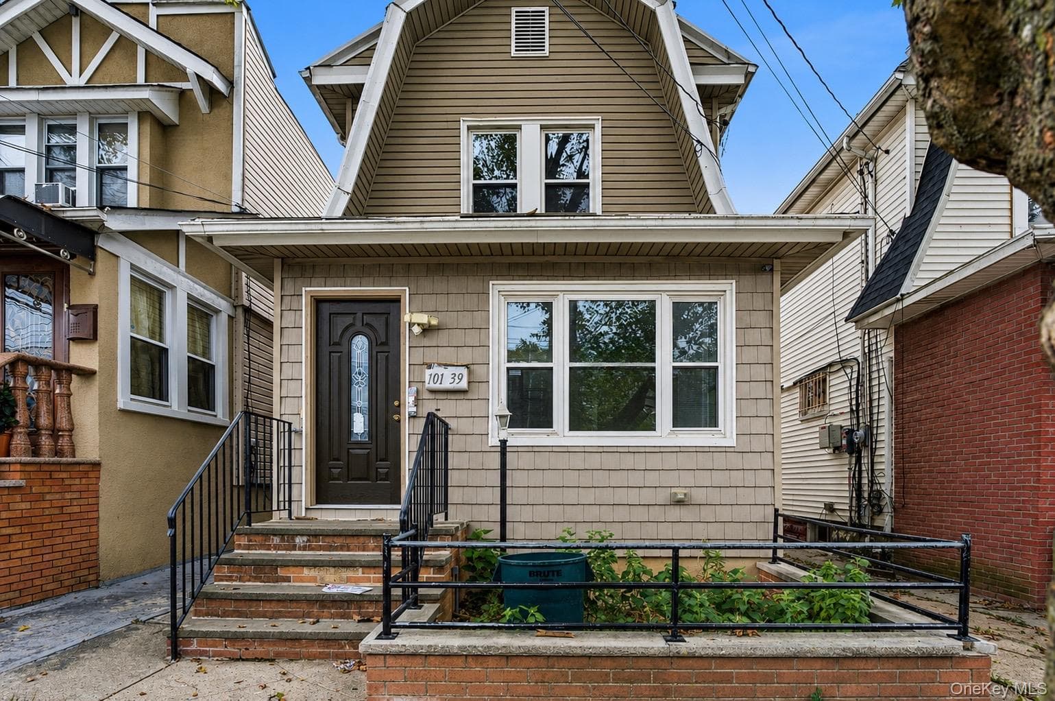101-39 110th Street, Richmond Hill S.