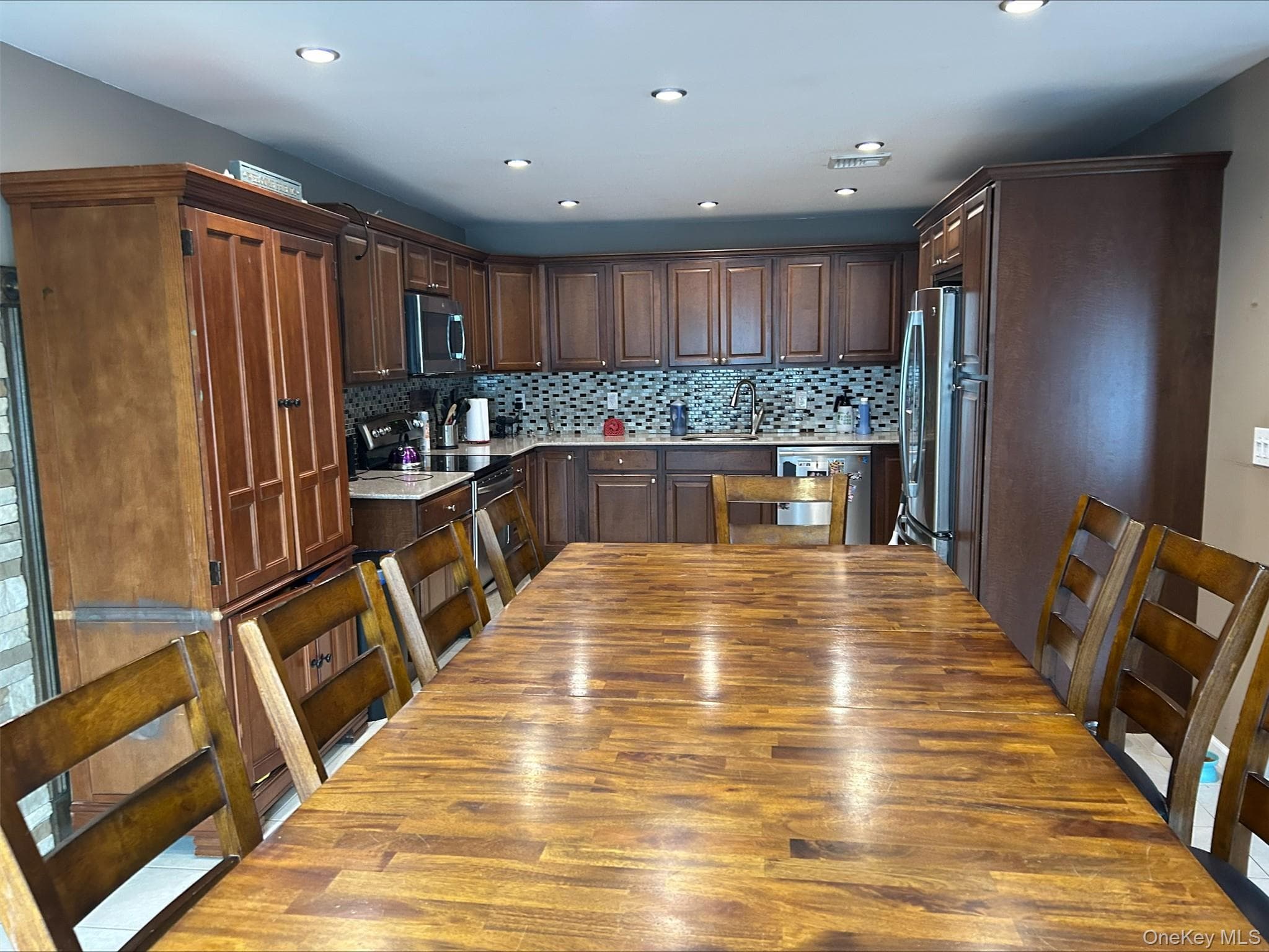 1458 Hummel Avenue thumbnail 5