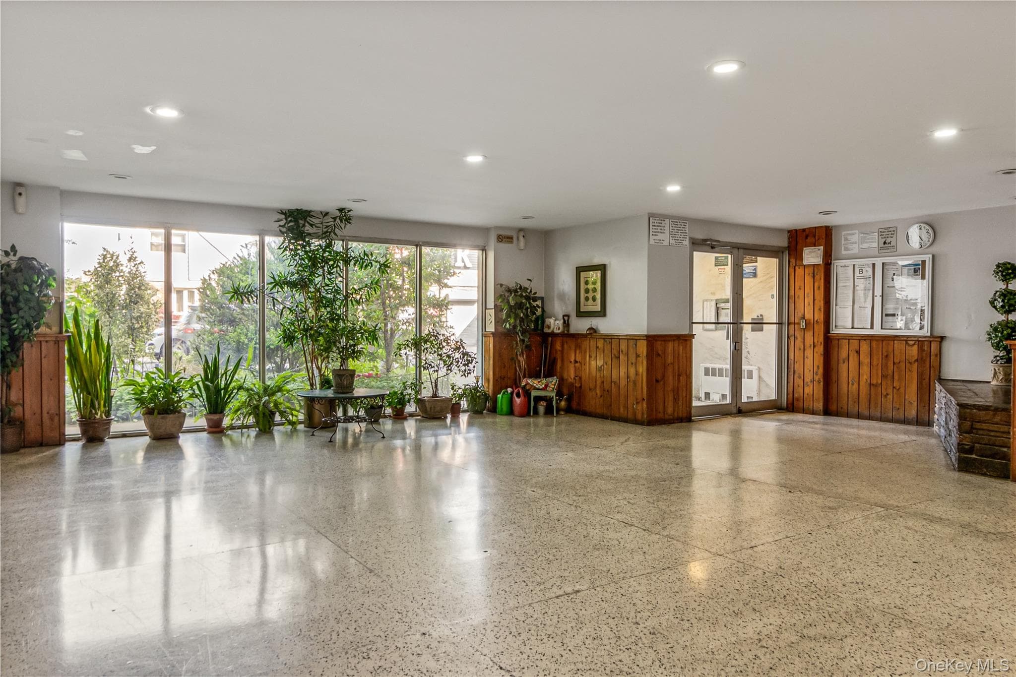 140-15 Holly Avenue Unit: 4E thumbnail 2
