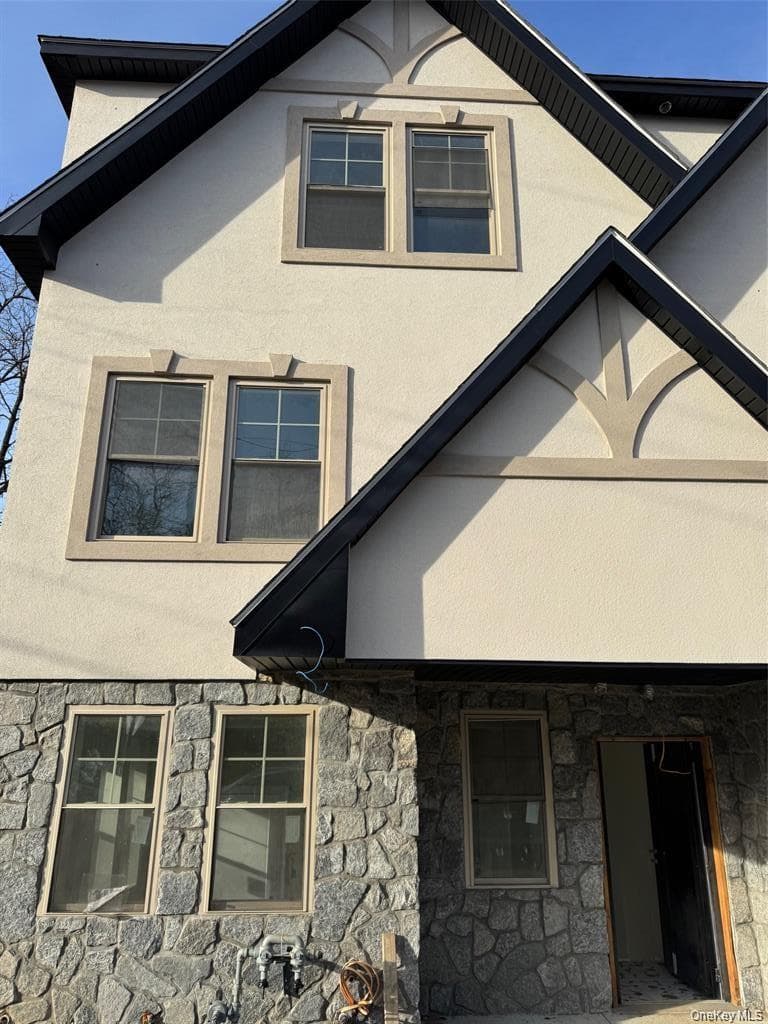 65 W 2nd Street Unit: 5 thumbnail 2