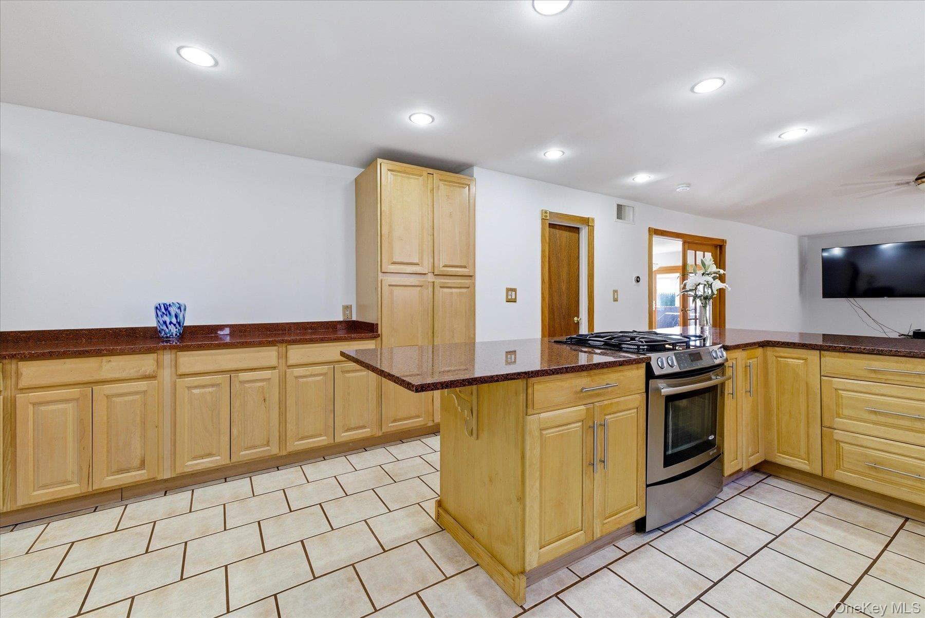 34 Vandewater Avenue thumbnail 9