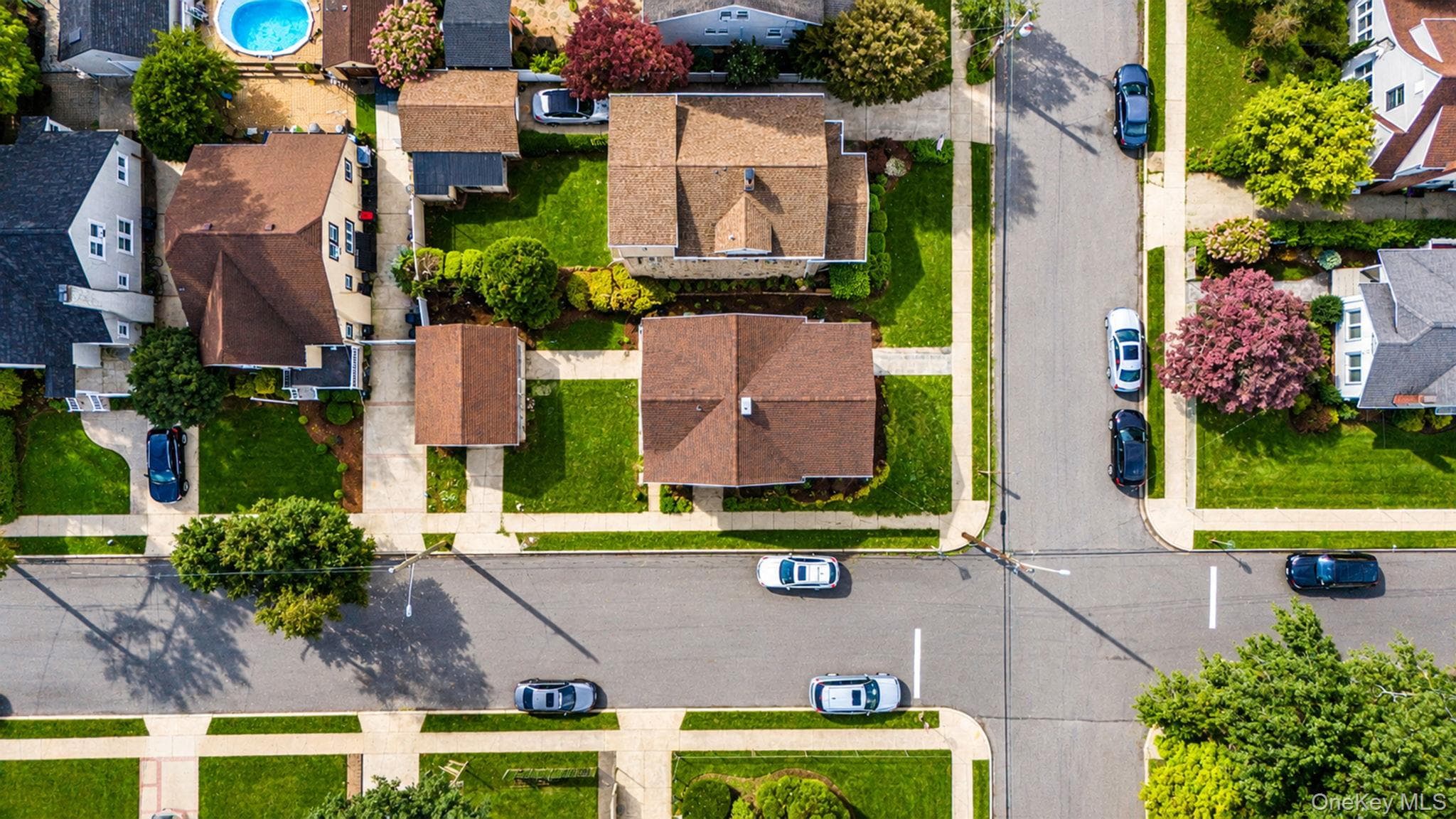 566 Stowe Avenue thumbnail 21
