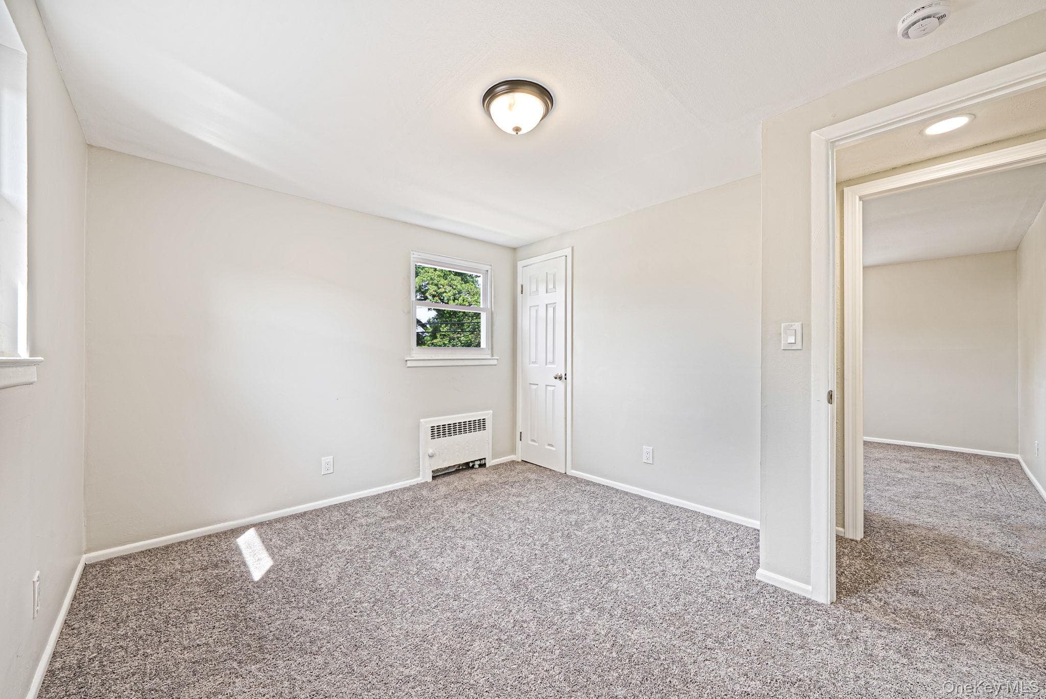 566 Stowe Avenue thumbnail 14