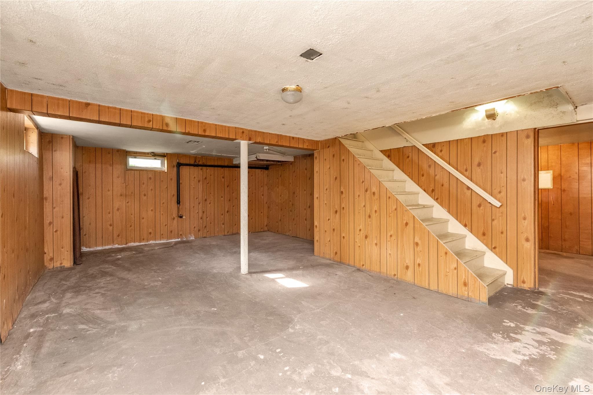 249 Debevoise Avenue thumbnail 13