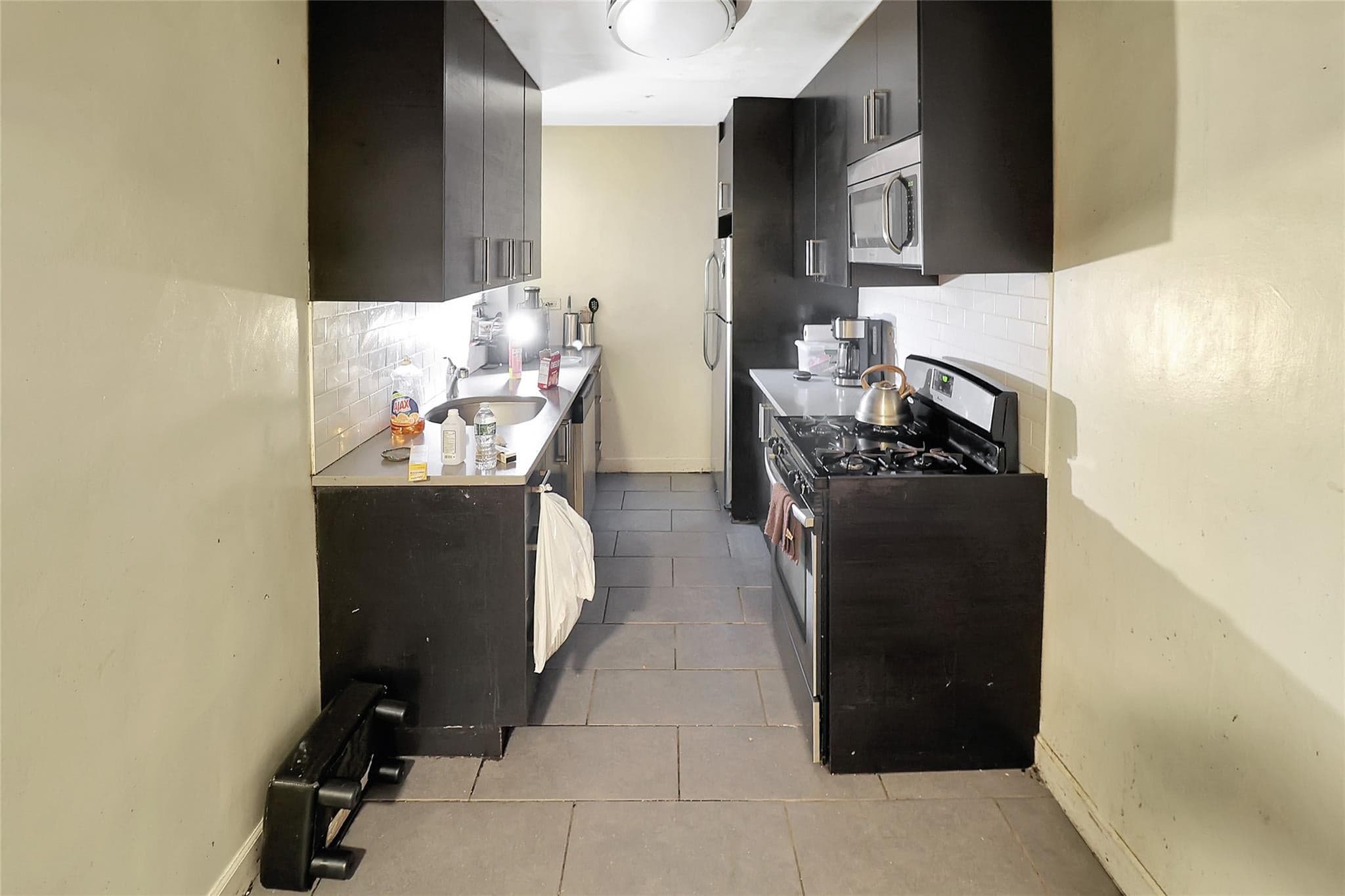 2105 Wallace Avenue Unit: 4A thumbnail 8
