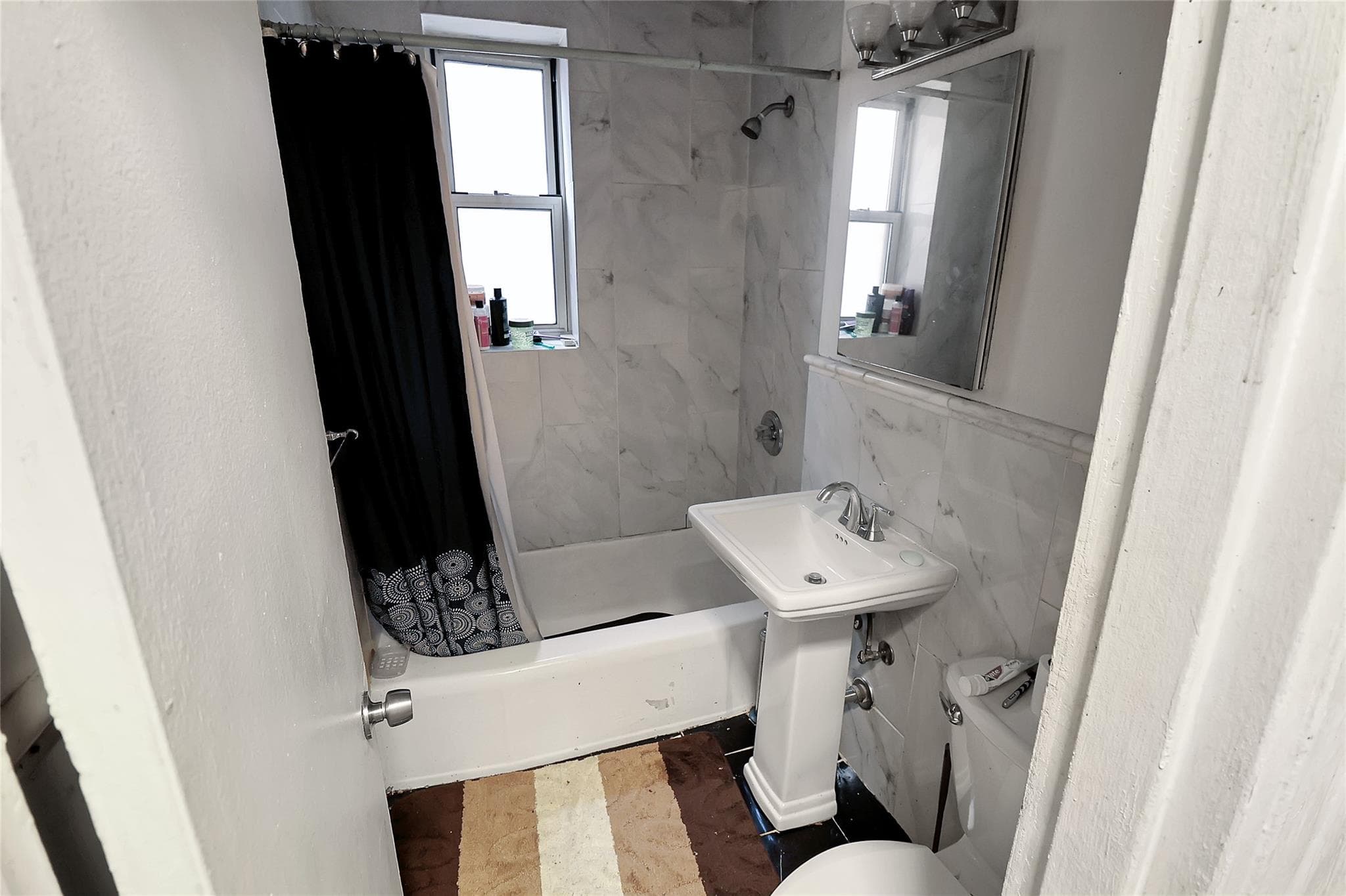 2105 Wallace Avenue Unit: 4A thumbnail 23