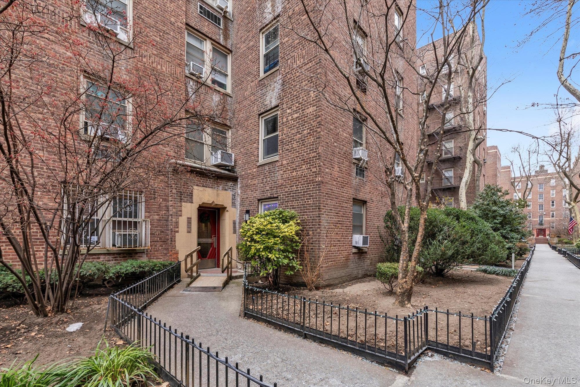 48-35 43 Street Unit: 4C thumbnail 15