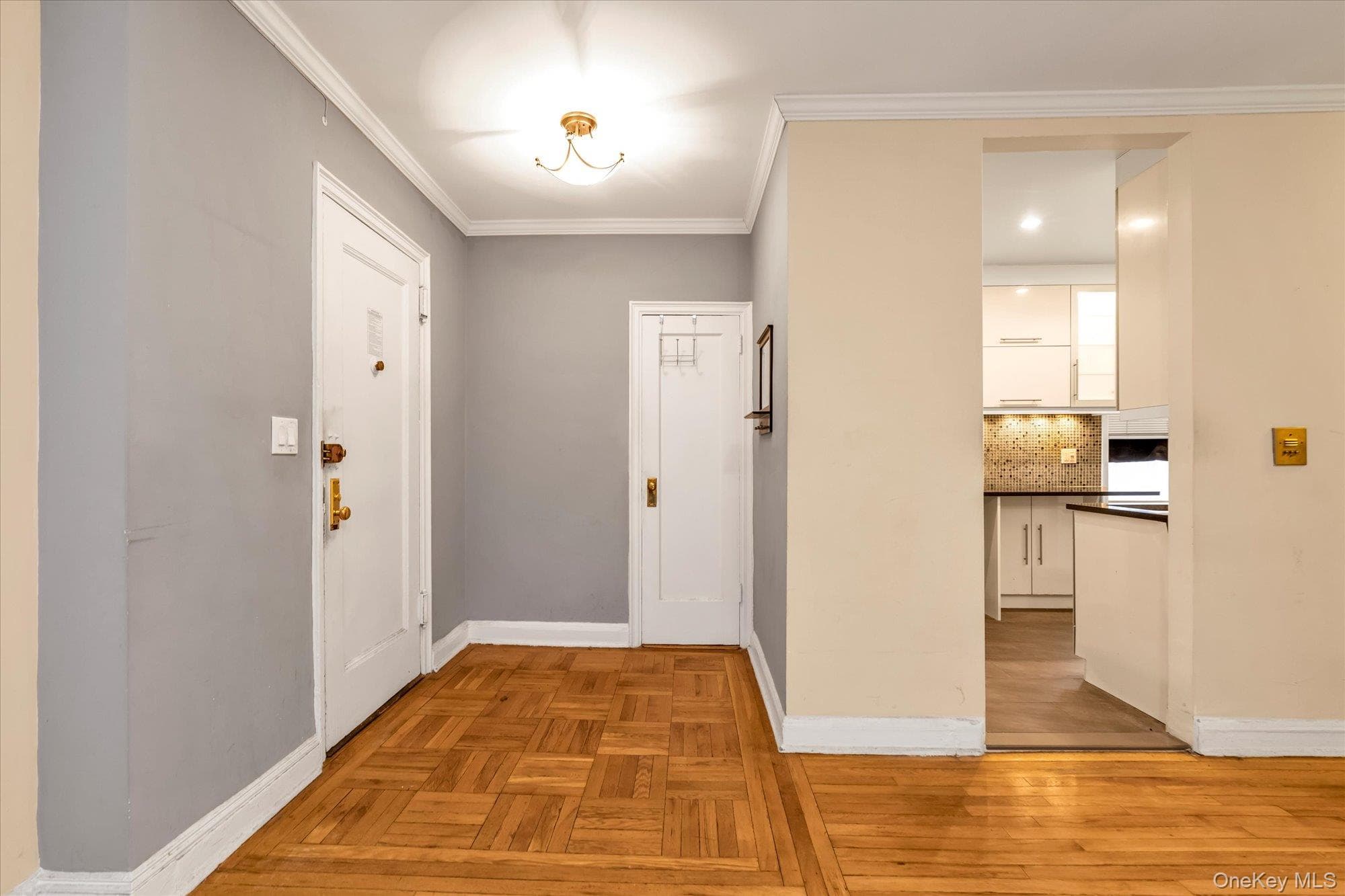 48-35 43 Street Unit: 4C thumbnail 2