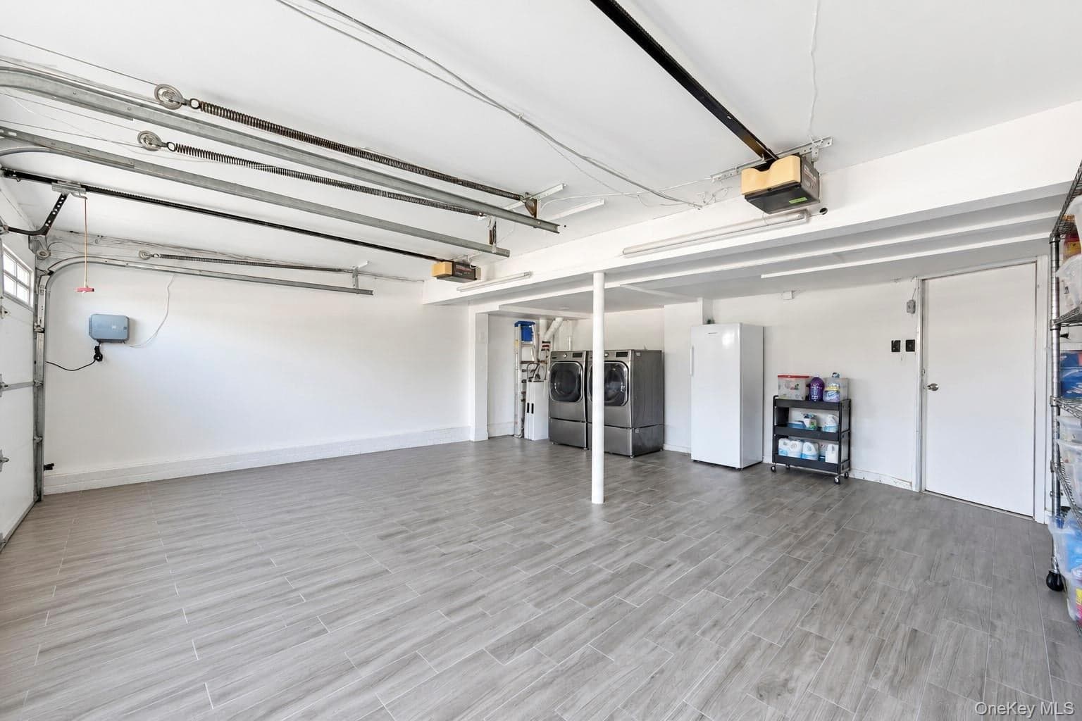 919 Park Court thumbnail 38