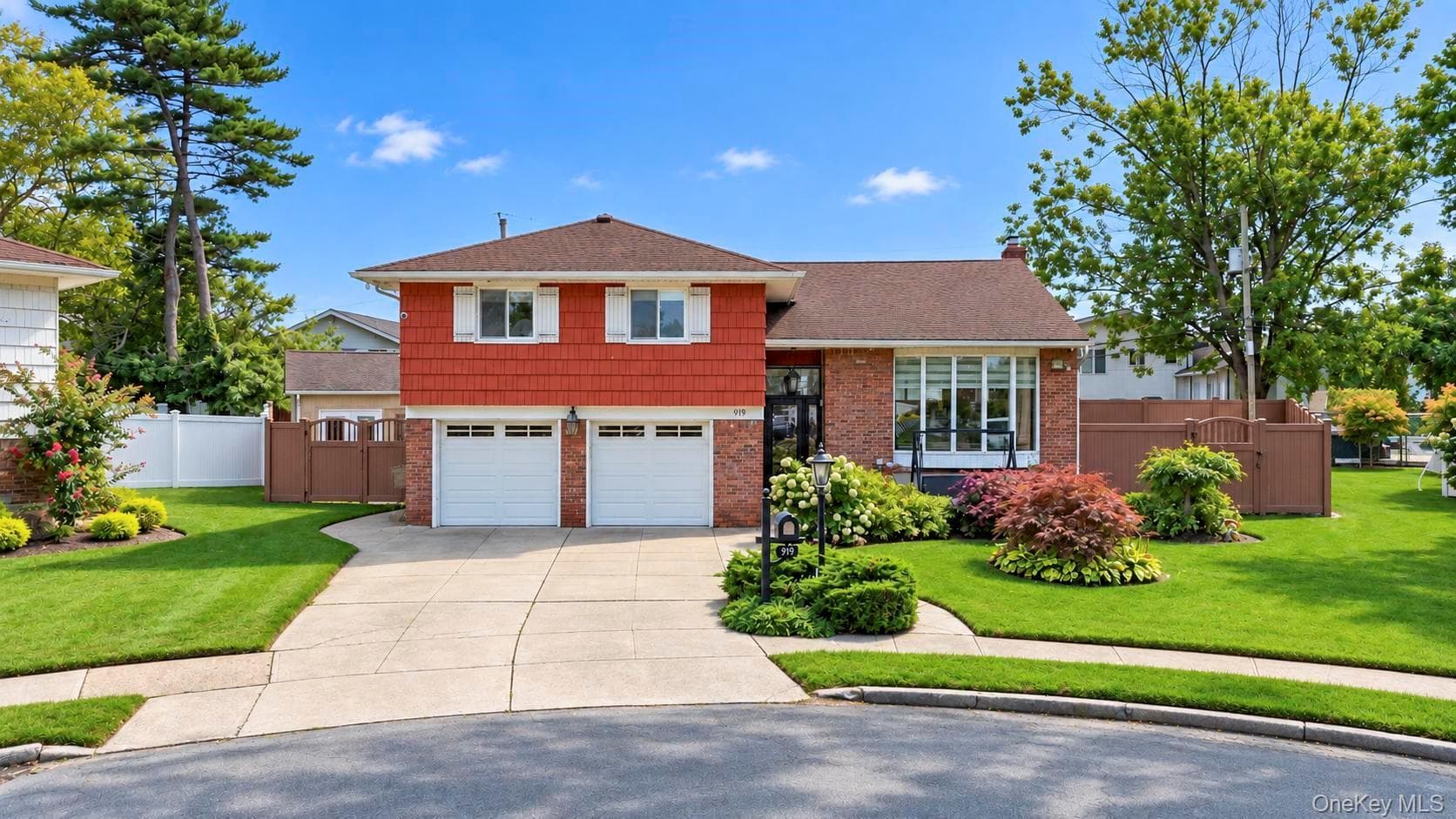 919 Park Court, North Woodmere