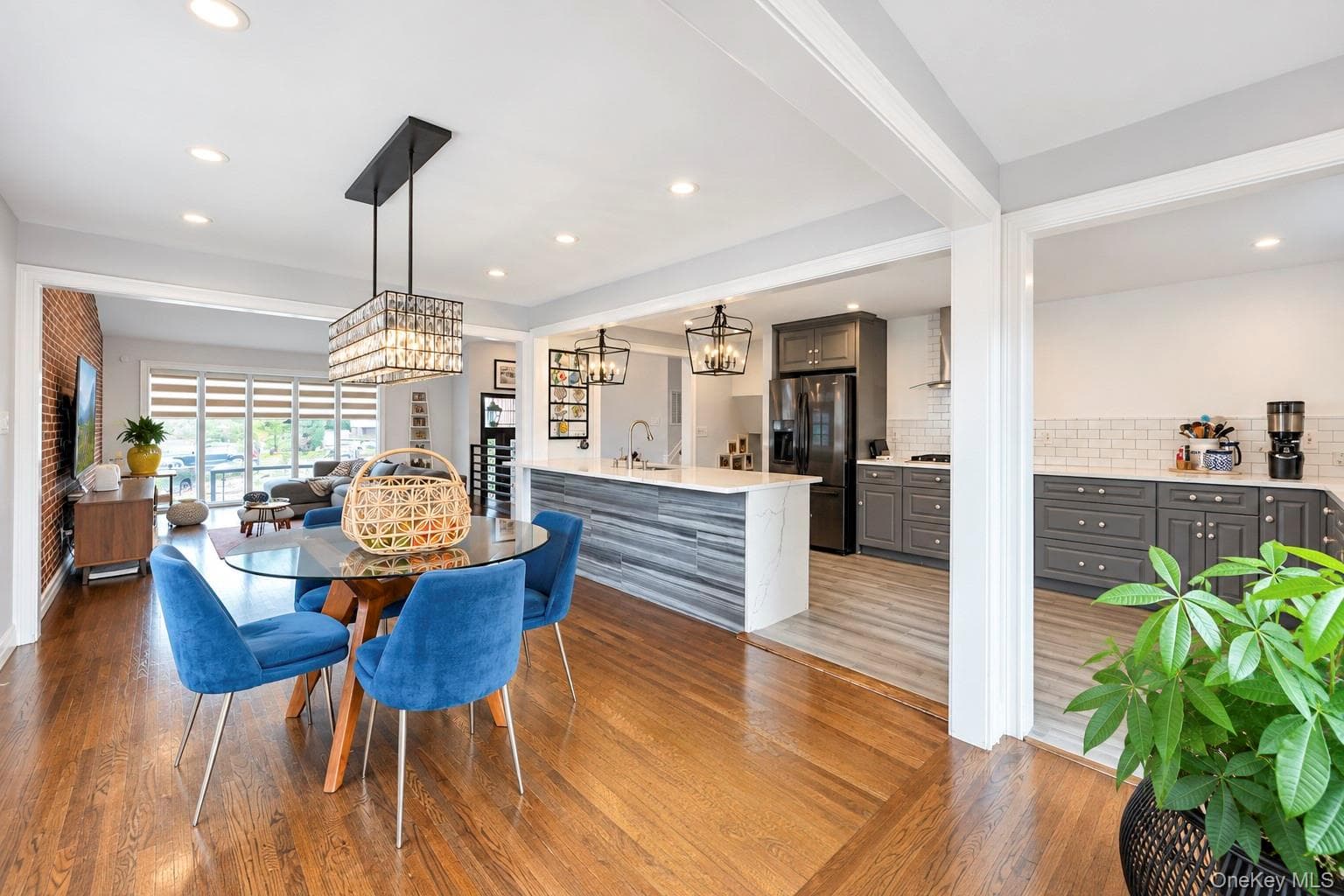 919 Park Court thumbnail 19