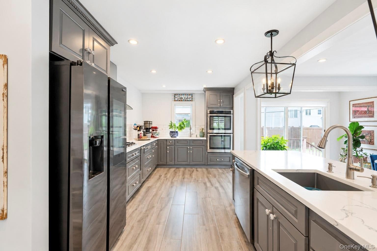 919 Park Court thumbnail 10