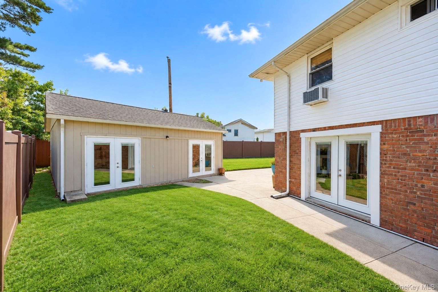 919 Park Court thumbnail 42