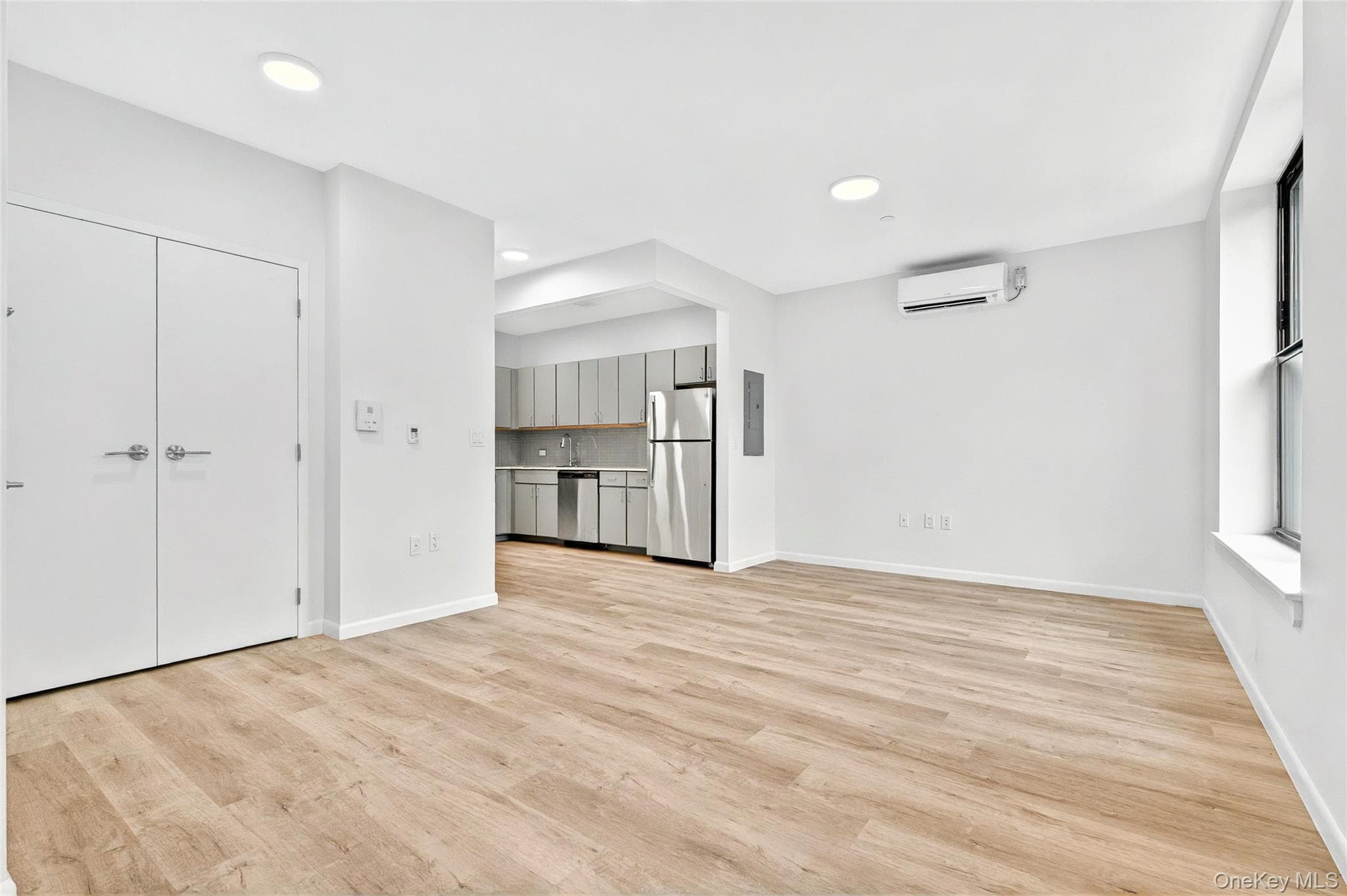 351 Bronx River Avenue Unit: 3A thumbnail 7