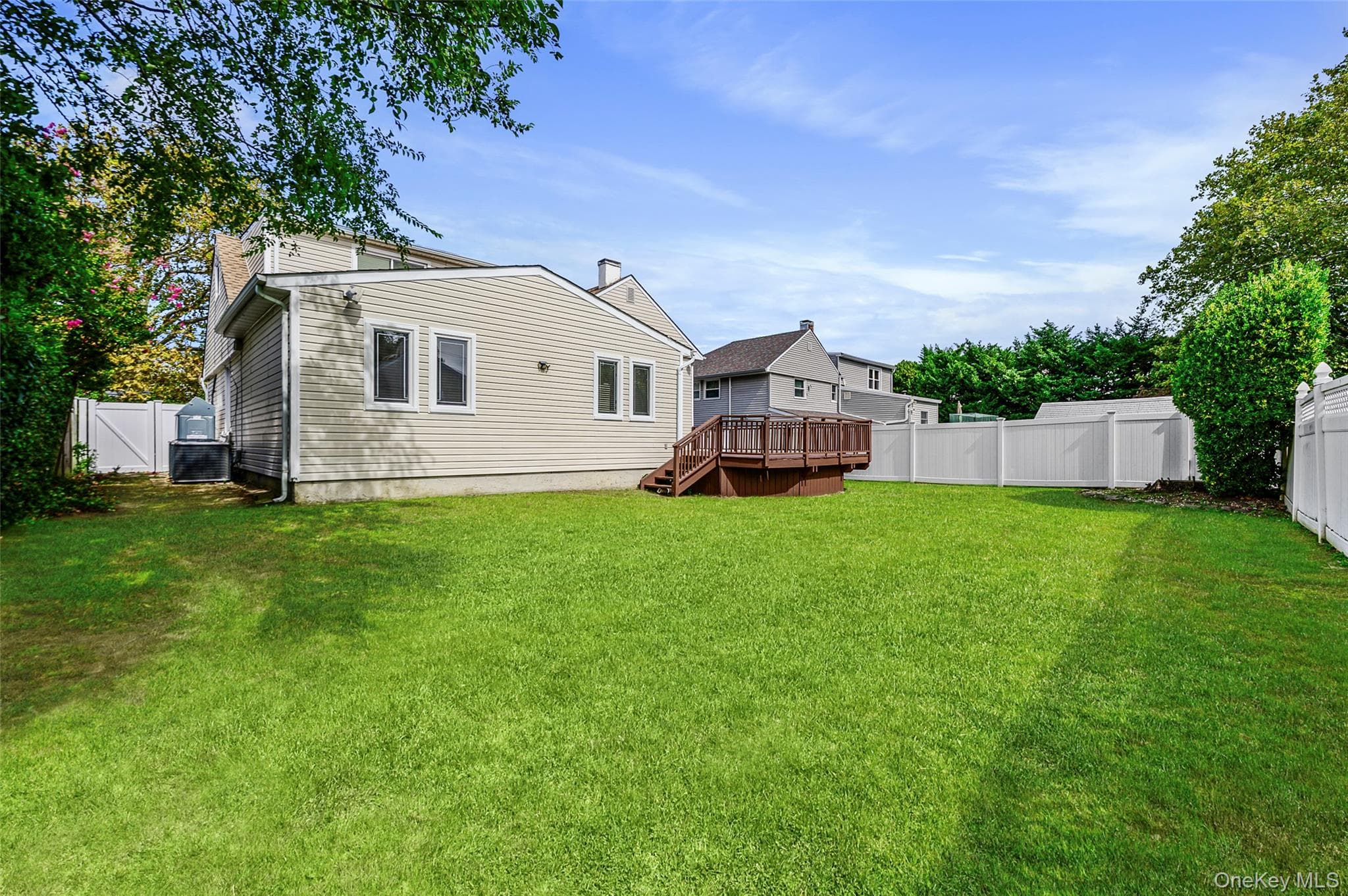 77 Concord Avenue thumbnail 31