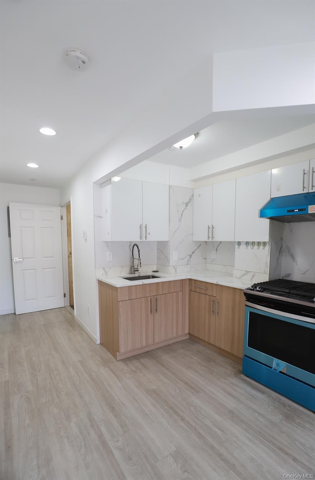 134-43 Maple Avenue Unit: 5B thumbnail 5