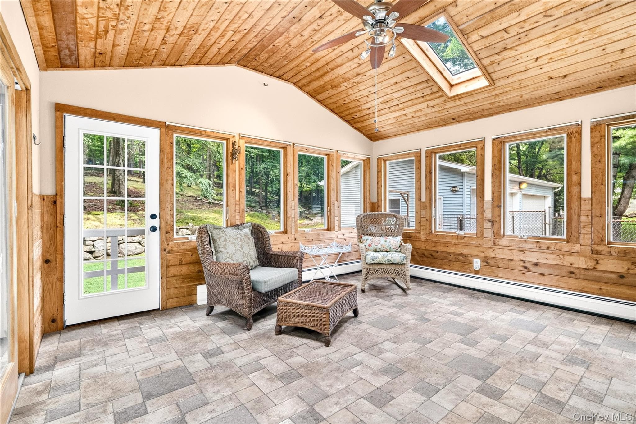 87 Mott Farm Road thumbnail 19