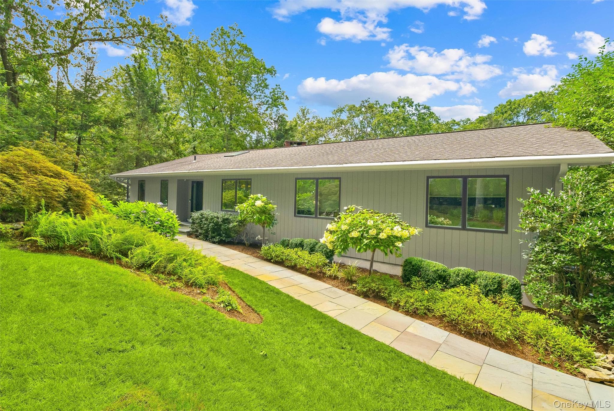 401 Chestnut Ridge Road thumbnail 2
