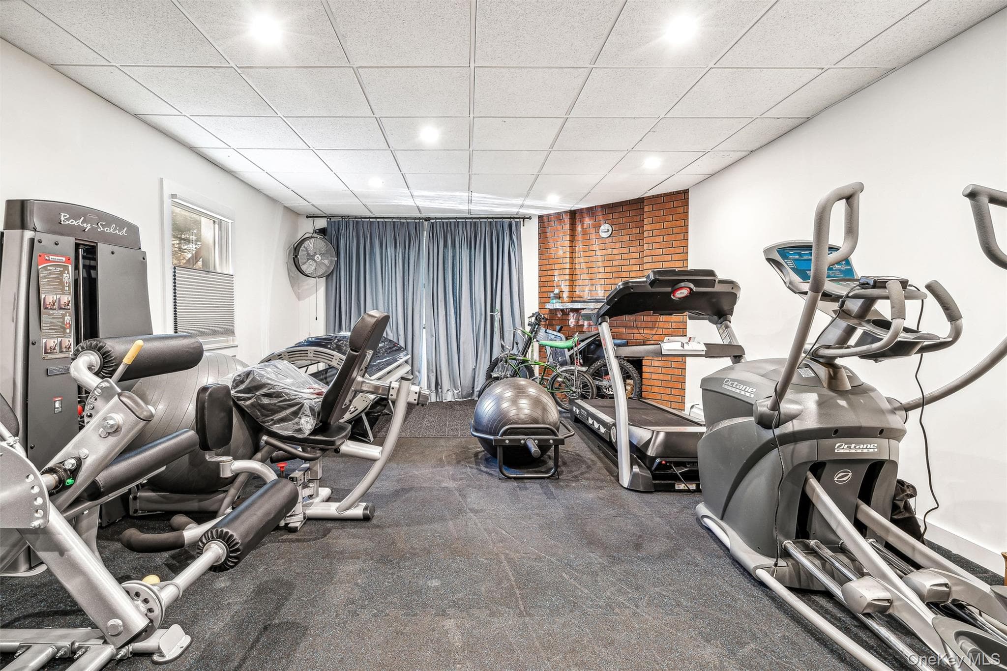 401 Chestnut Ridge Road thumbnail 25