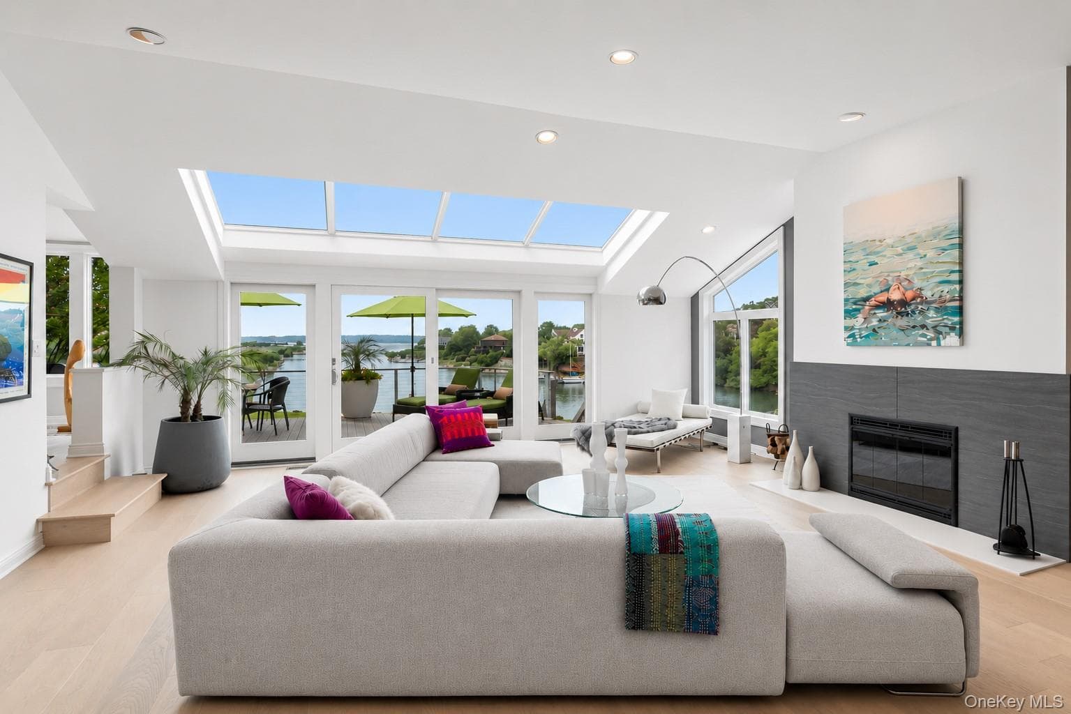 15 Harbour Point Drive thumbnail 10