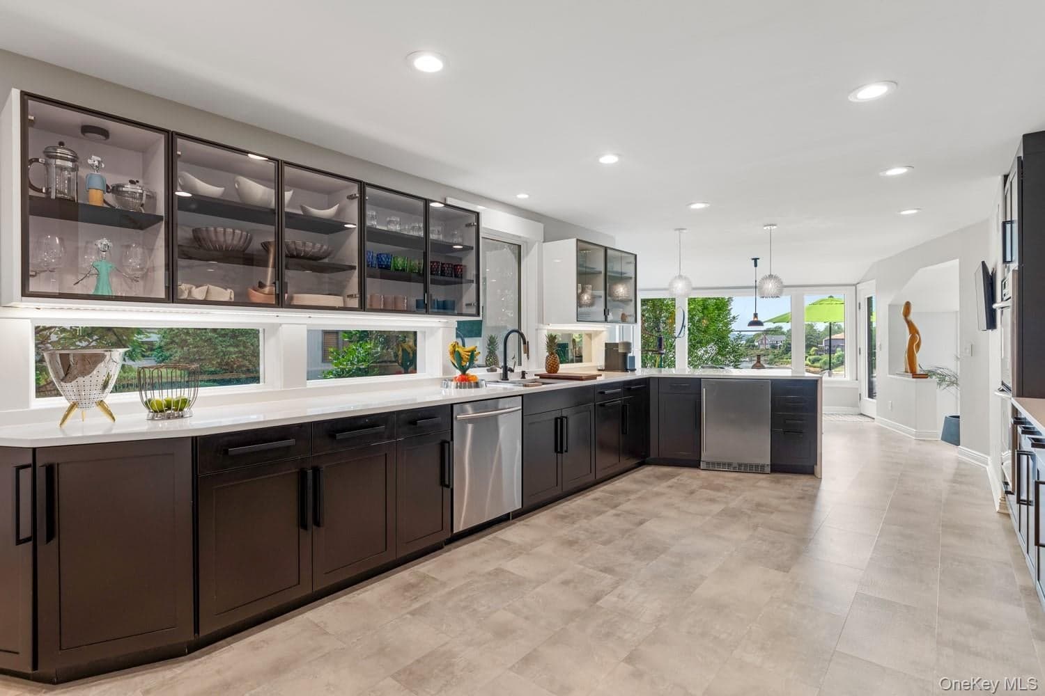 15 Harbour Point Drive thumbnail 16