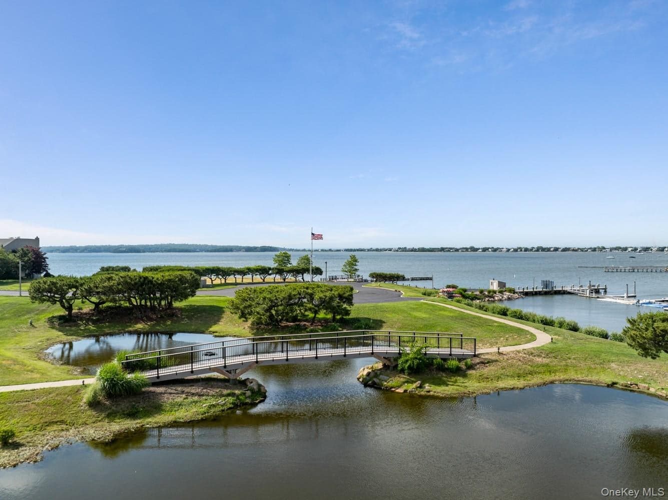 15 Harbour Point Drive thumbnail 4