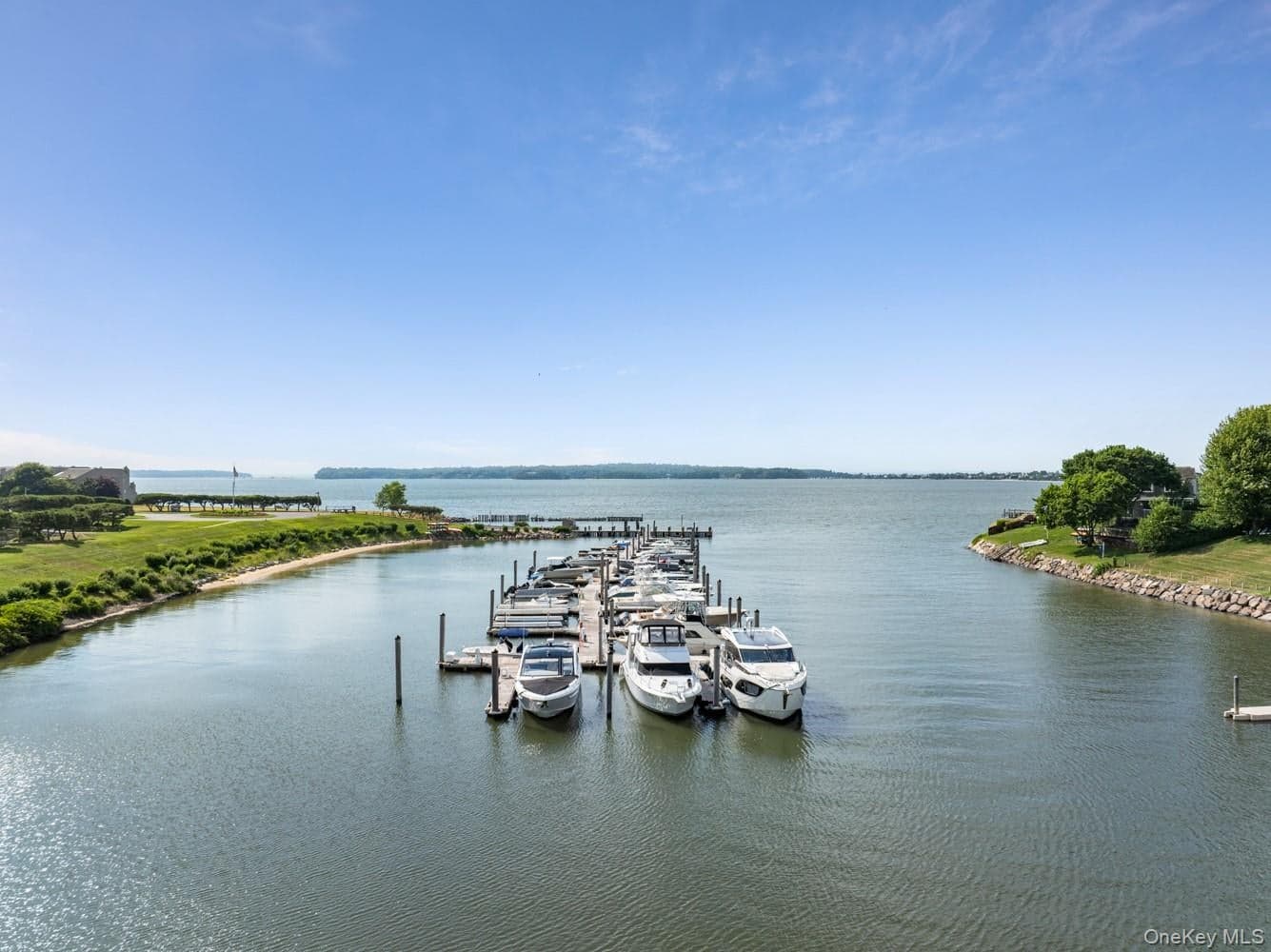 15 Harbour Point Drive thumbnail 3