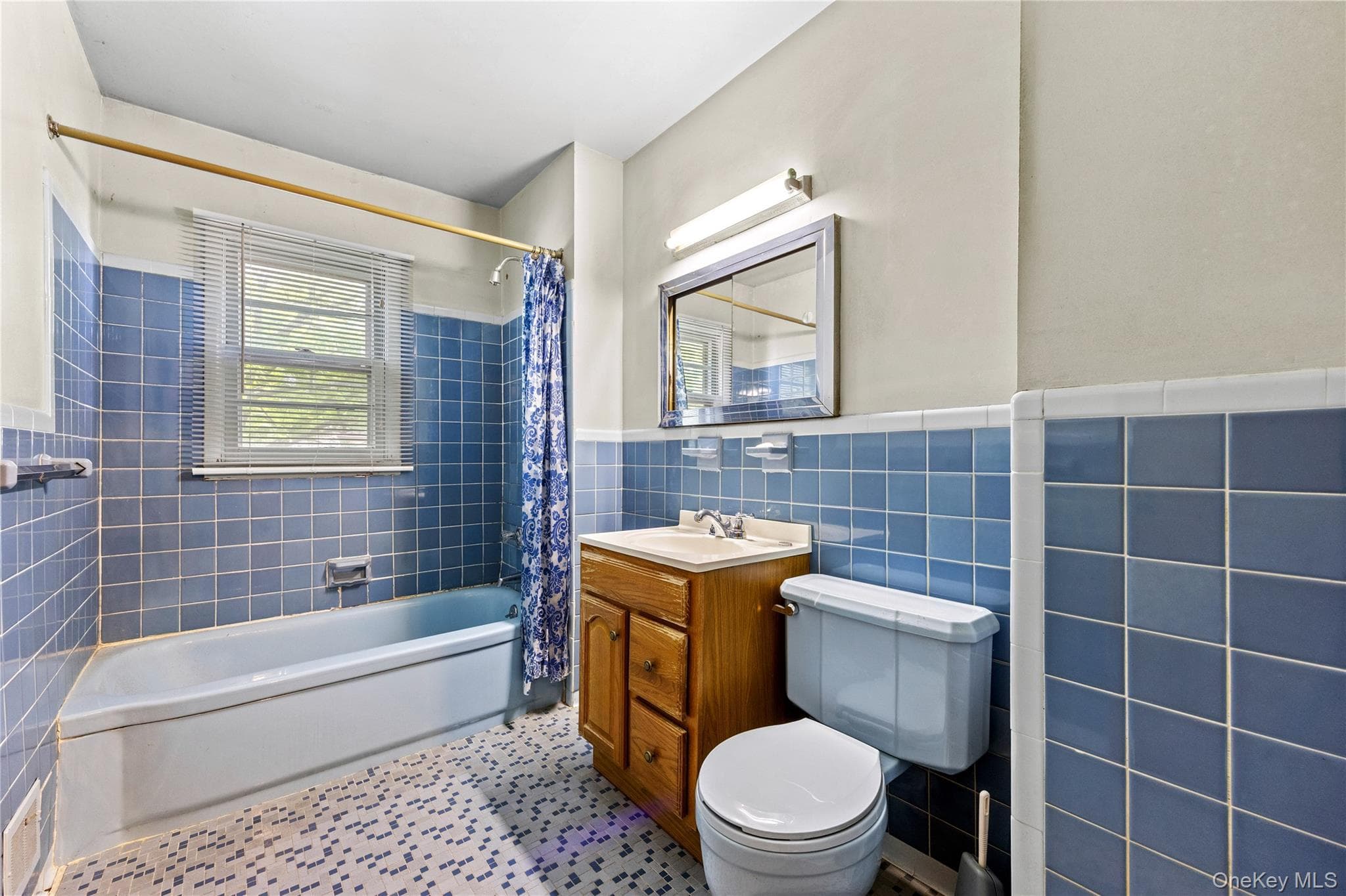 58 Claremont Avenue thumbnail 16