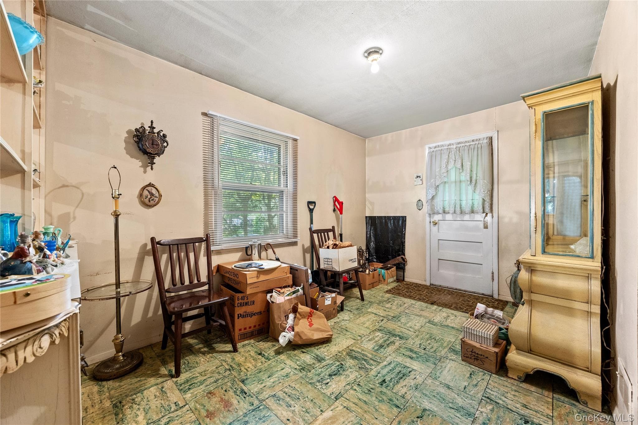 58 Claremont Avenue thumbnail 5