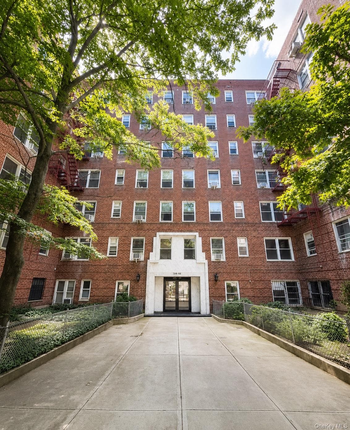 144-44 41st Avenue Unit: 5J, Flushing
