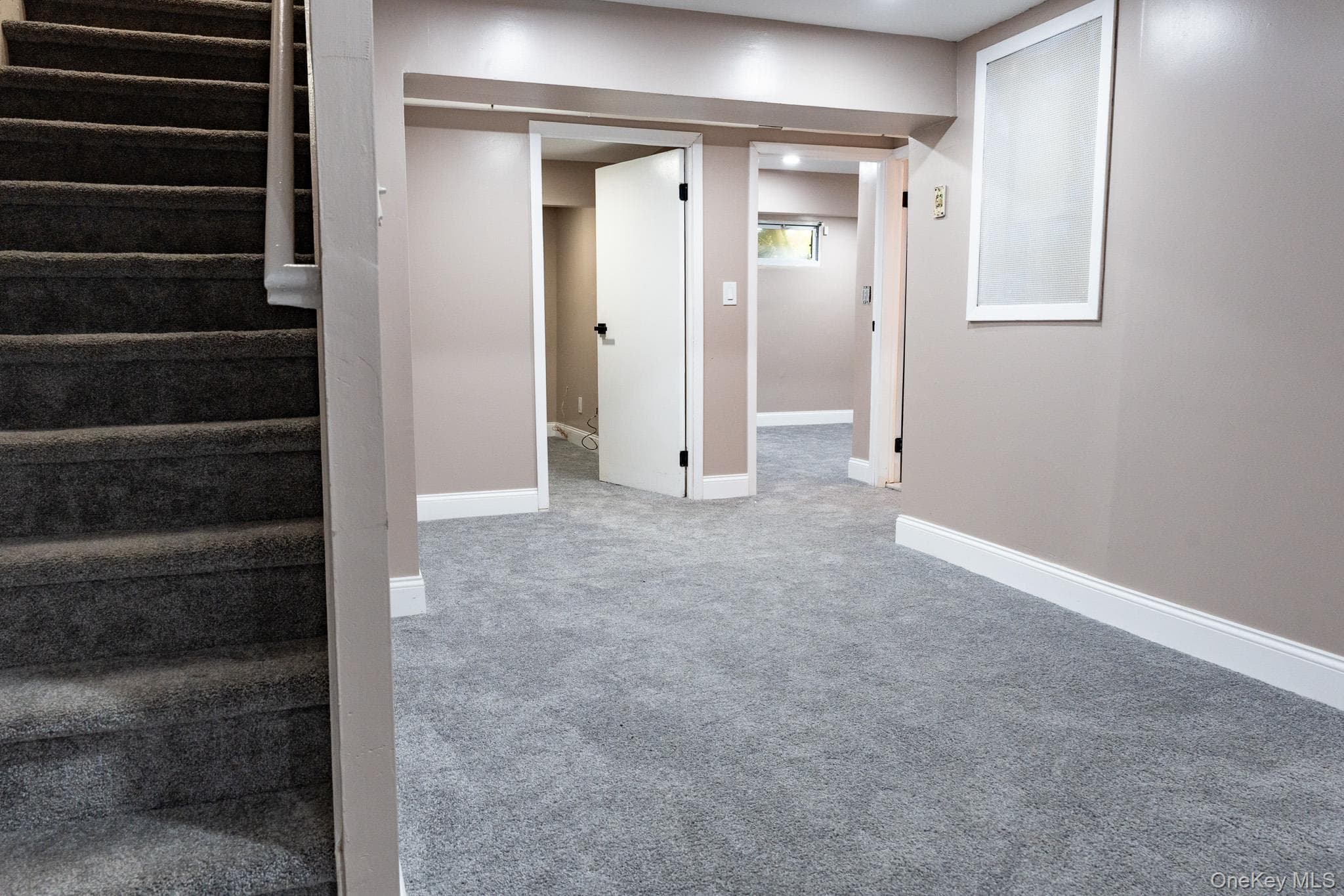 105 Glen Way thumbnail 31