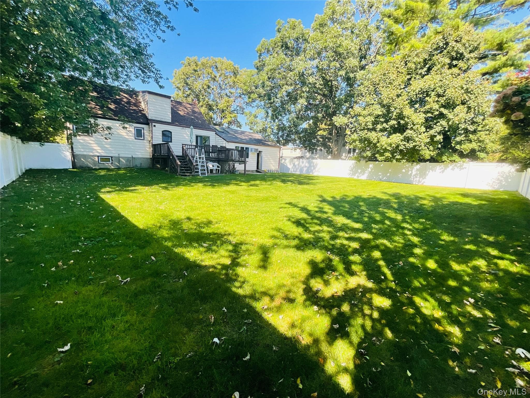 2306 Fowler Street thumbnail 30