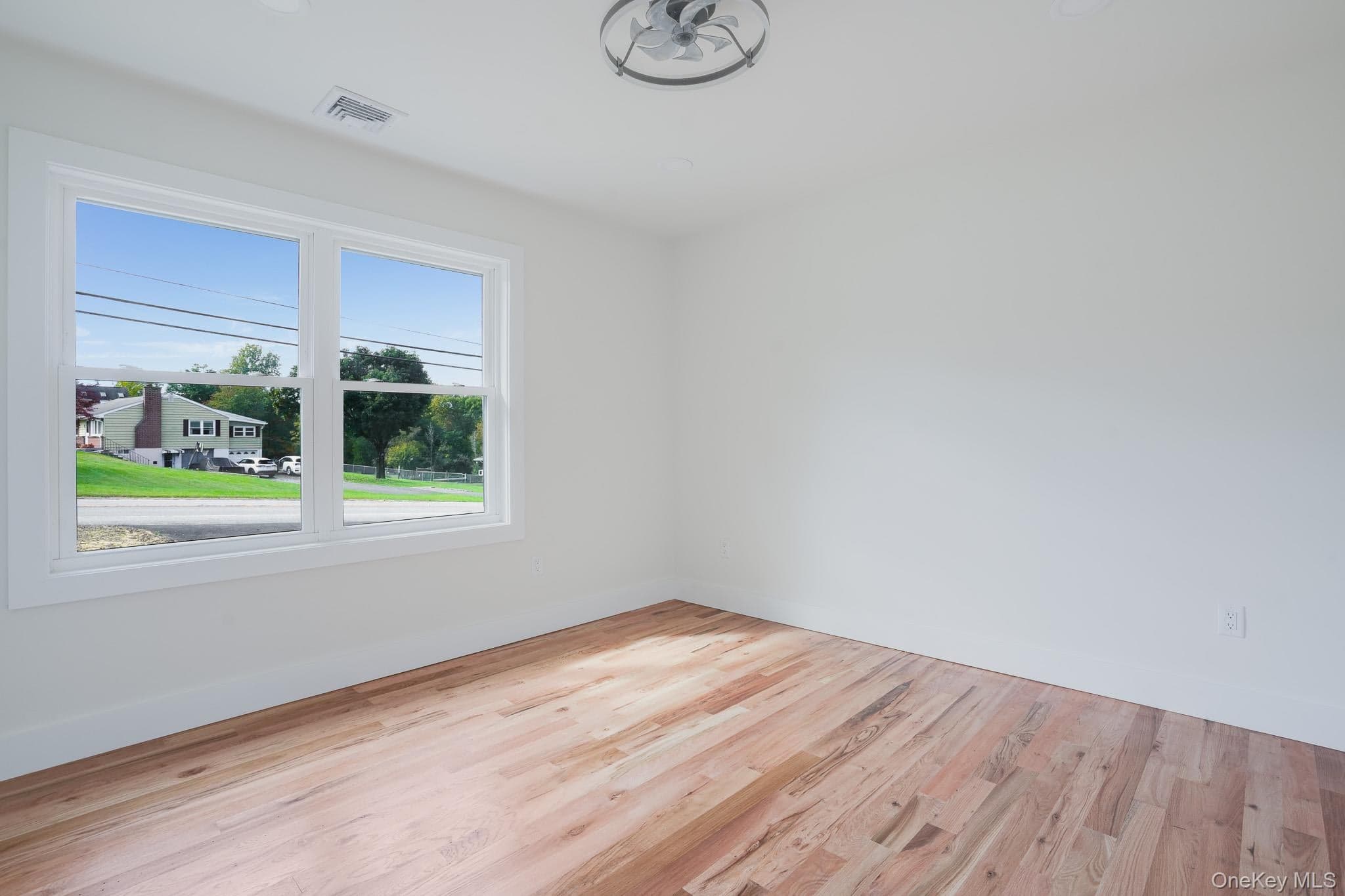 156 Red Schoolhouse Road thumbnail 15