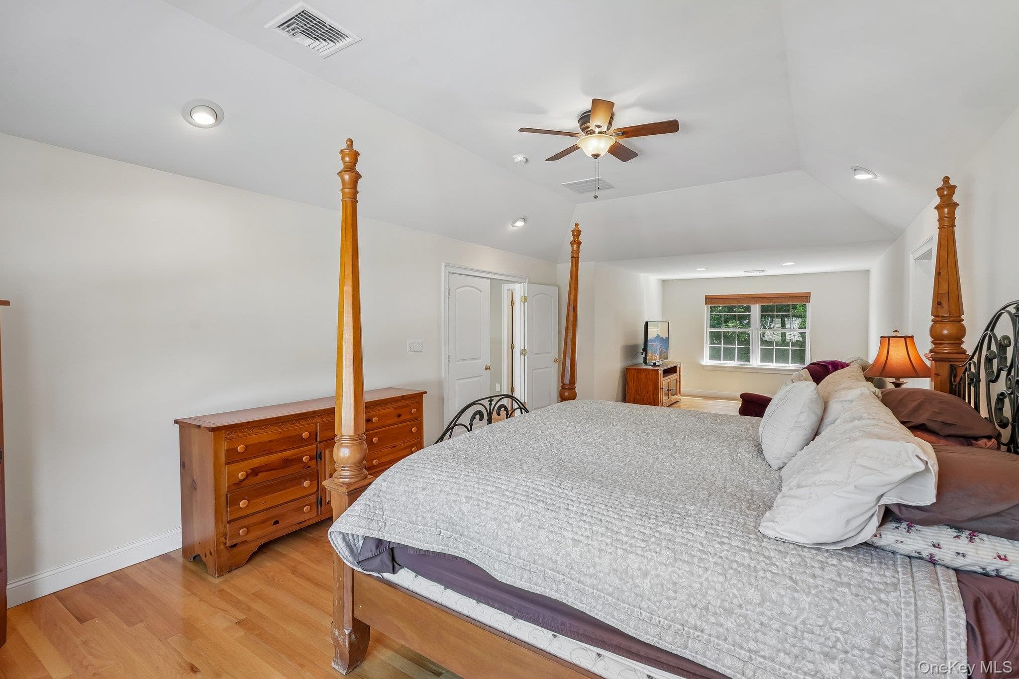 110 Winding Brook Court thumbnail 34