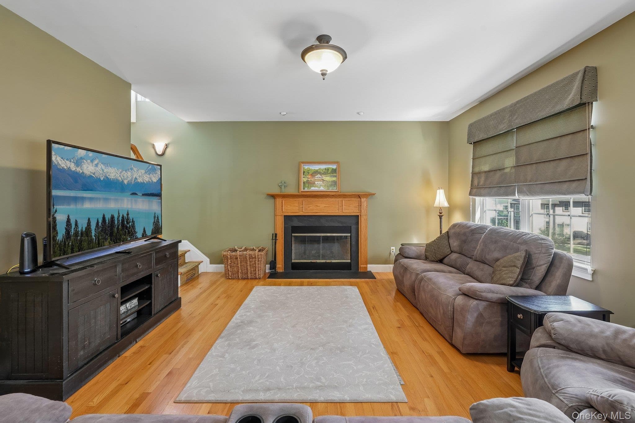 110 Winding Brook Court thumbnail 3