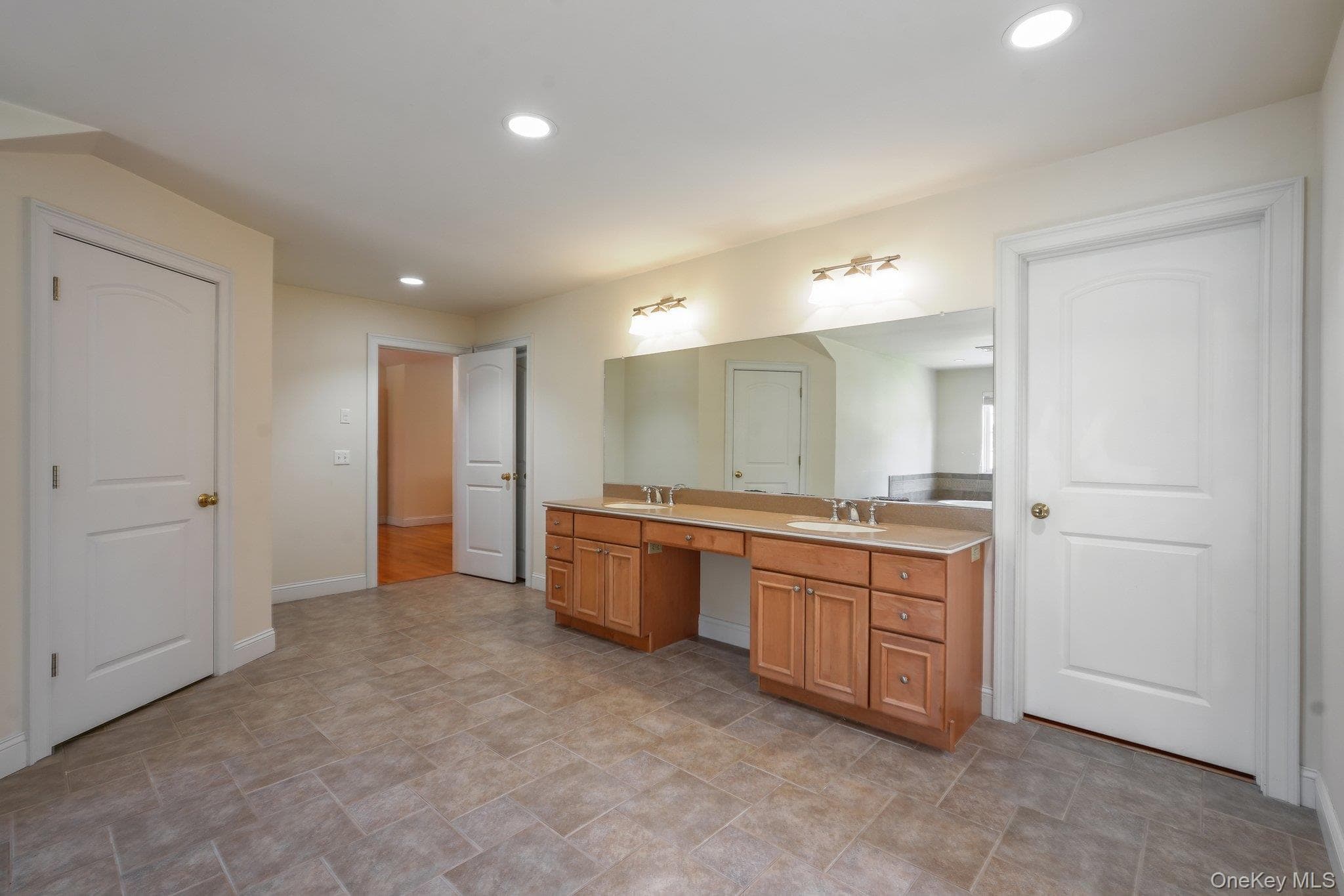 110 Winding Brook Court thumbnail 42