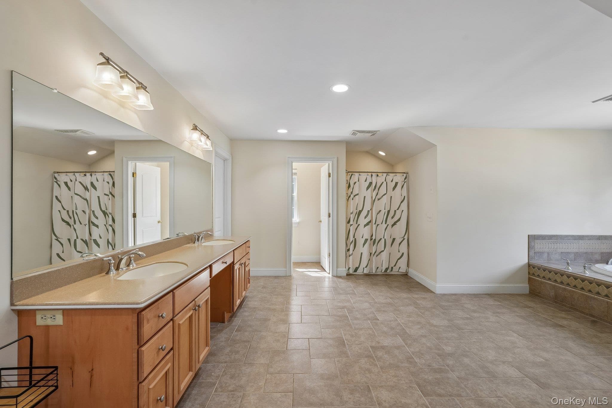 110 Winding Brook Court thumbnail 40