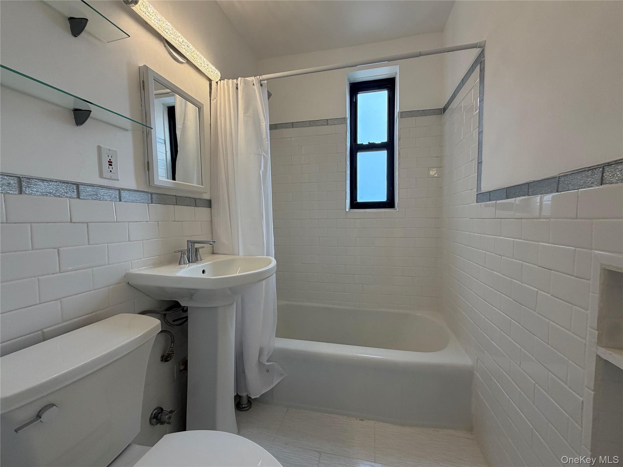 2287 Mott Avenue Unit: 6D thumbnail 7
