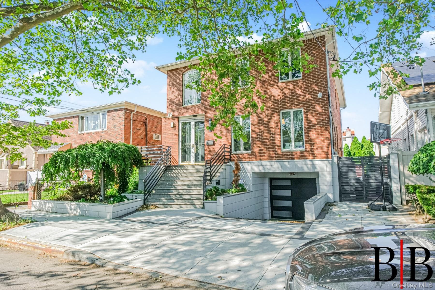 2161 E 72nd Street thumbnail 2
