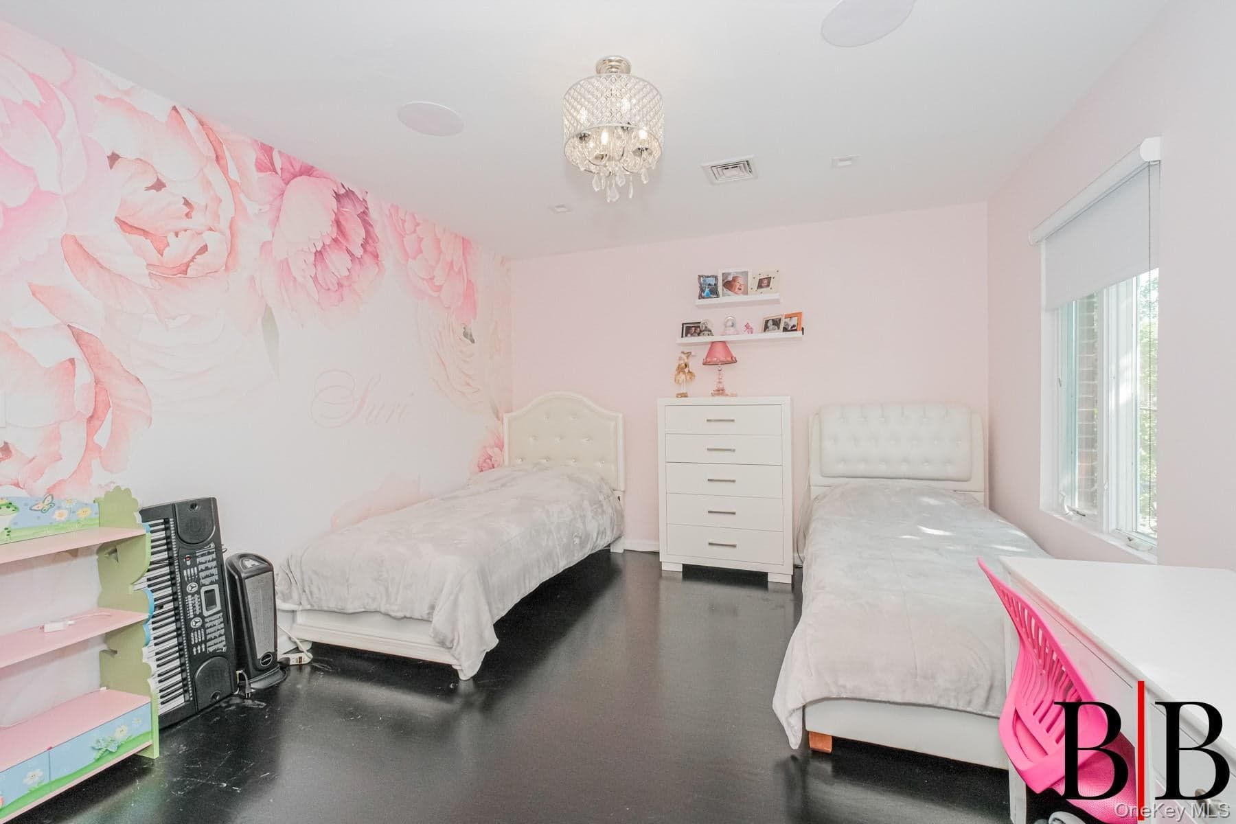 2161 E 72nd Street thumbnail 16