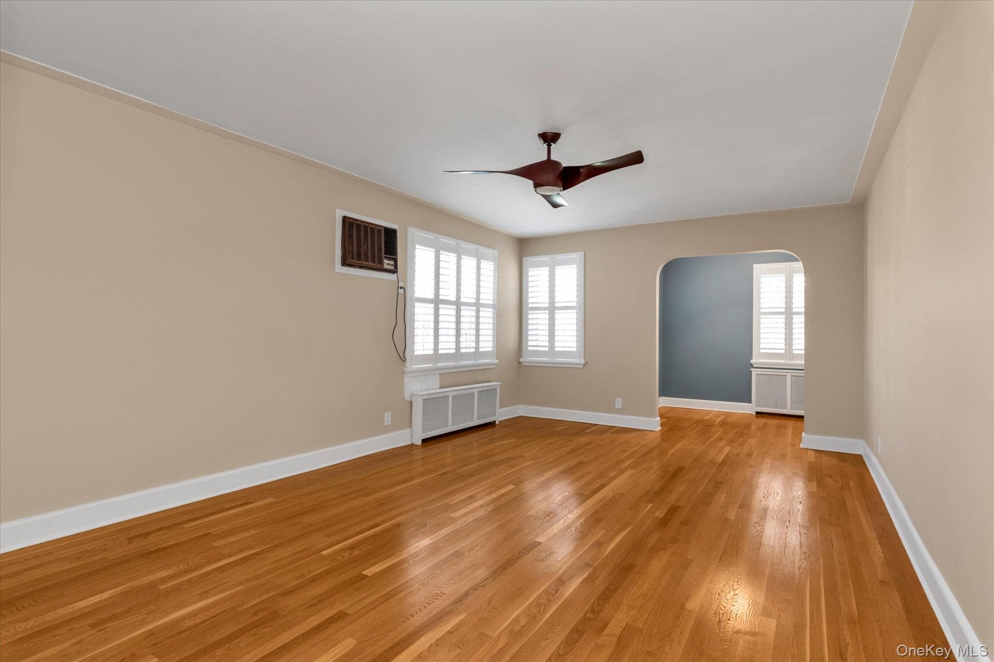 102 S Village Avenue Unit: 3B thumbnail 22