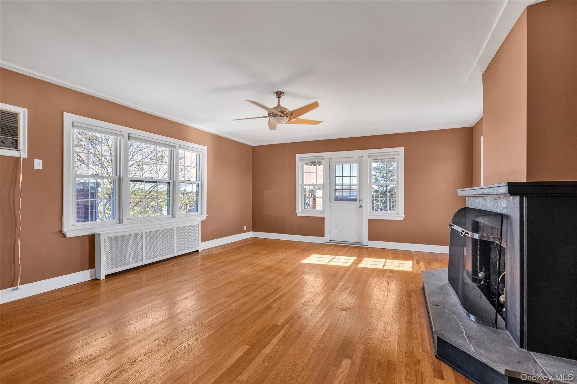 102 S Village Avenue Unit: 3B thumbnail 25